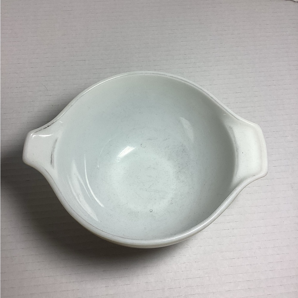 Vintage Mixing Bowl Set with Floral Design - Picture 10 of 16